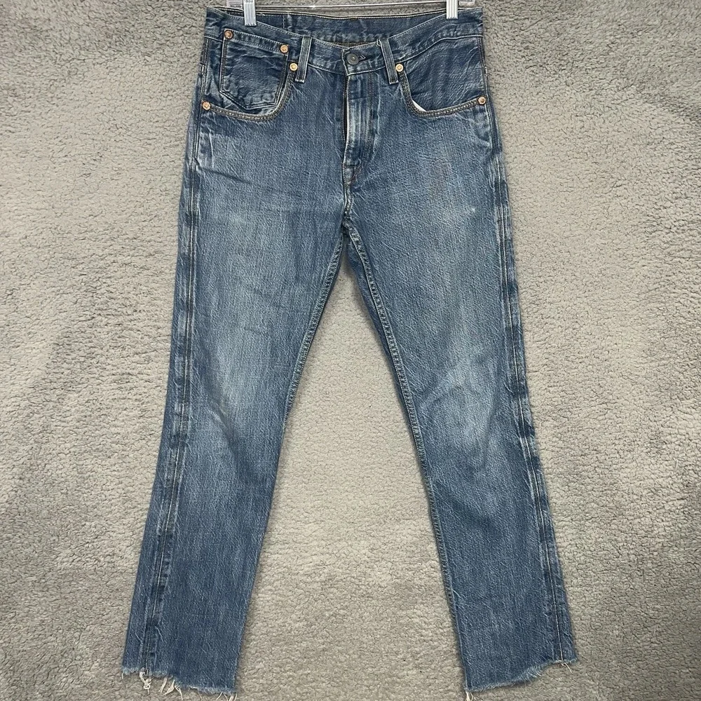 VTG Levi's 511 Jeans Men's Size 32 x 34 (32 x 30) Blue Denim Medium Wash Cut Hem